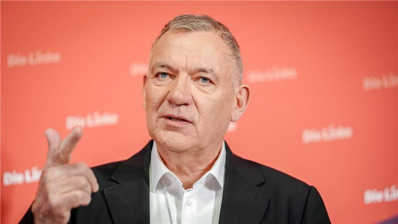 Antisemitismus-Debatte: Warum ein prominenter Linker geht Linken-Chef Jan van Aken weist Antisemitismus-Vorwürfe zurück. (Archivbild)