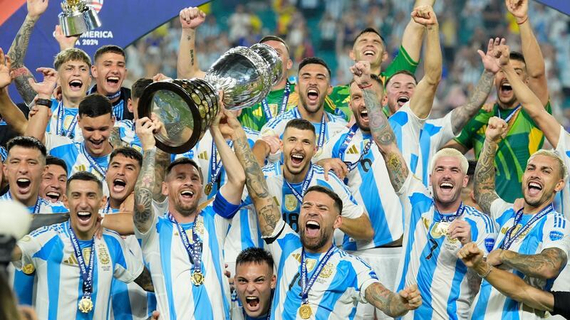 Lionel Messi gewinnt mit Argentinien nach 2021 zum zweiten Mal de Copa América