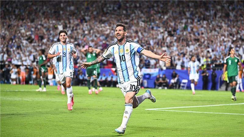 Lionel Messi traf doppelt gegen Algerien.