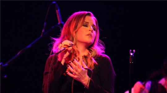 Lisa Marie Presley ist im Alter von 54 Jahren gestorben.
