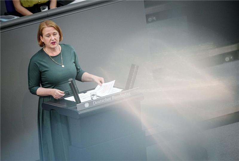 Beschluss von Kindergrundsicherung verzögert sich Lisa Paus setzt sich als Bundesministerin für Familie, Senioren, Frauen und Jugend für die Kindergrundsicherung ein.