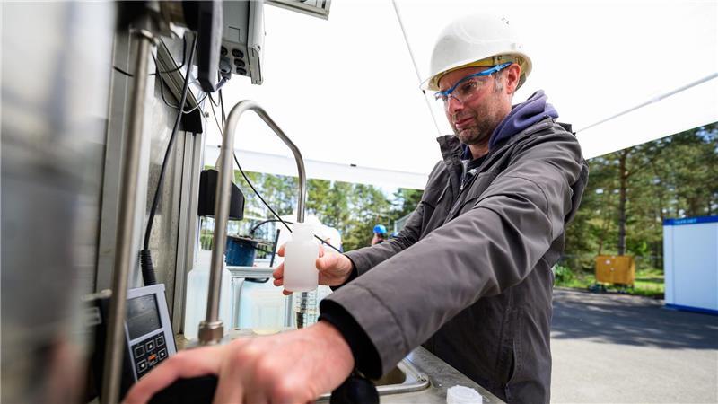 Wissenschaftler optimistisch für Lithium aus Niedersachsen Lithium für Elektroautobatterien könnte künftig auch in der Lüneburger Heide abgebaut werden.