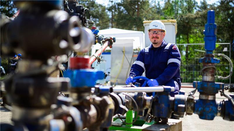 Wissenschaftler optimistisch für Lithium aus Niedersachsen Lithium für Elektroautobatterien könnte künftig auch in der Lüneburger Heide abgebaut werden.