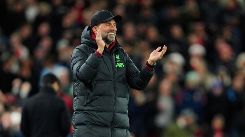 Klopp ohne Tabellenführung zufrieden: Gehören dort oben hin Liverpool-Coach Jürgen Klopp ist auch ohne Tabellenführung zufrieden.