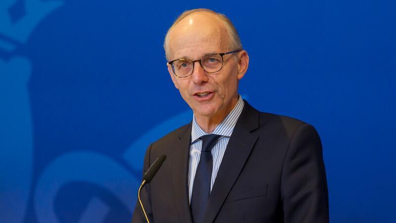 Löst den Der bisherigen Premierminister Xavier Bettel ab: Luc Frieden.