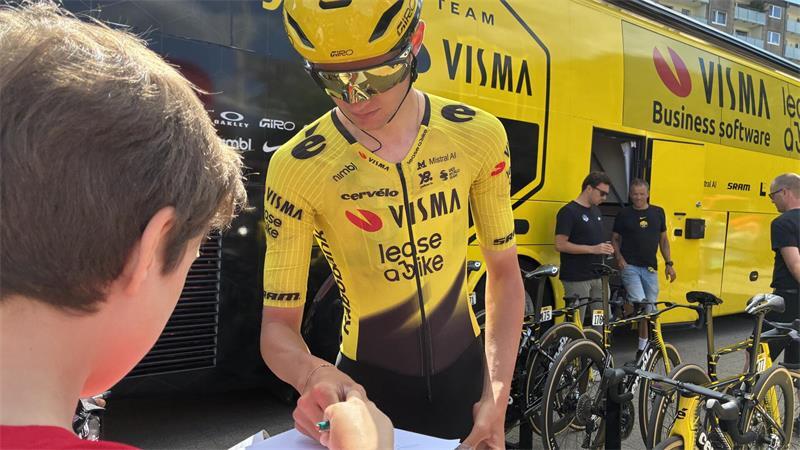 Cyclassics-Ticker: 70-Jähriger stirbt beim Jedermann-Rennen Lokalmatador Niklas Behrens.
