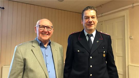 Lothar Benkert (links) und Jens Stuthmann wurden für ihren ehrenamtlichen Einsatz geehrt.