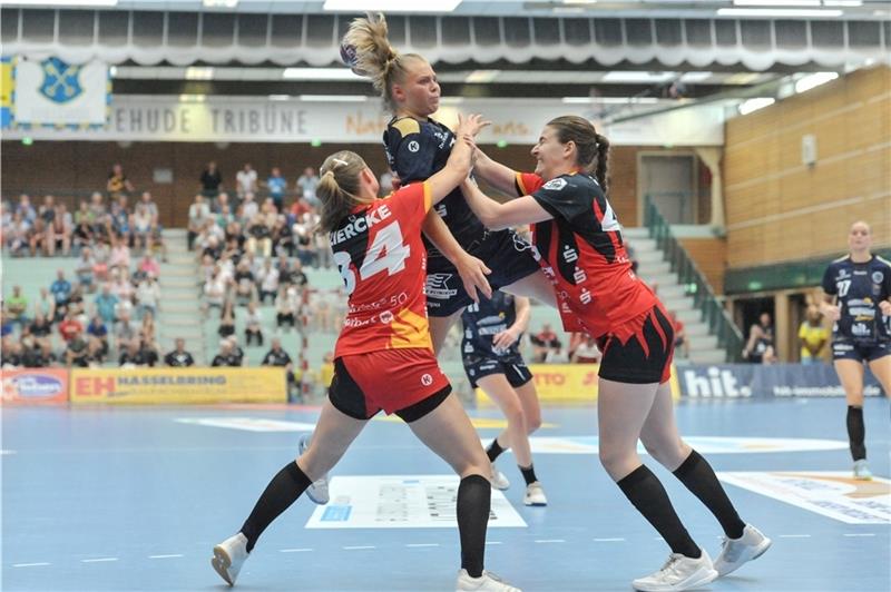 BSV spielt beim Angstgegner – und live im Free-TV Lotta Heider erzielte gegen ihren Ex-Club Bensheim-Auerbach drei Tore. Foto: Jan Iso Jürgens (nomo)