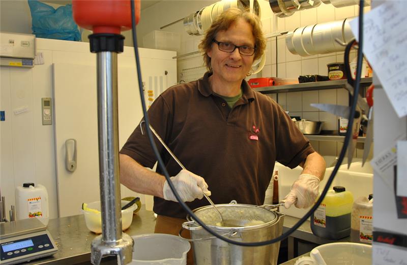 Lüder Köpke passiert pürierte Zuckermelone.