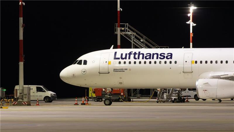 Lufthansa-Maschinen mit Ziel Frankfurt und München fallen am Freitag fast alle aus. 
