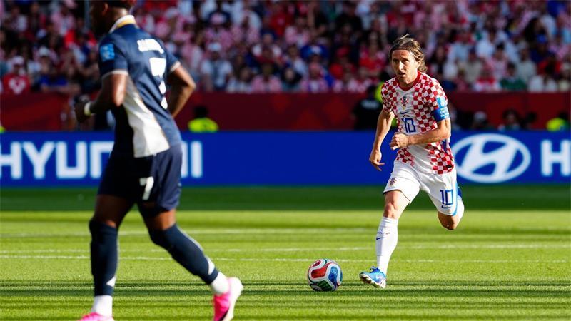 Kroatien verneigt sich vor Fußball-Legende Modric Luka Modric konnte in seinem Jubiläumsspiel nur selten für Impulse sorgen.