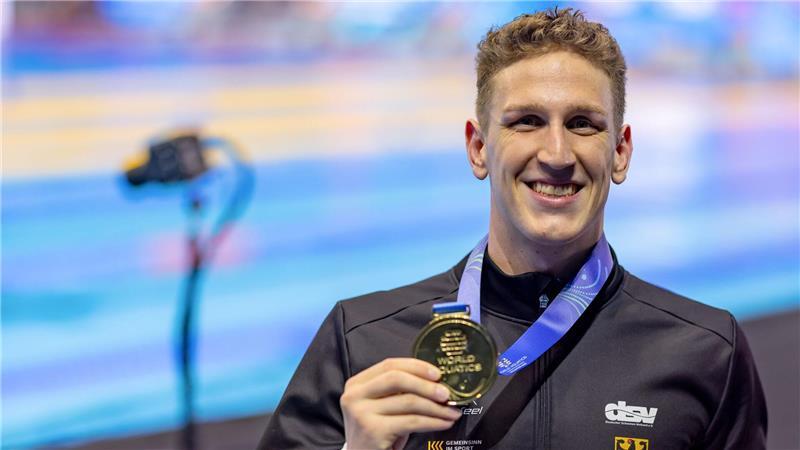 „Einer der großen Jungs“: Medaillen für Schwarz und Märtens Lukas Märtens darf sich nach Gold nun auch noch über Bronze freuen.