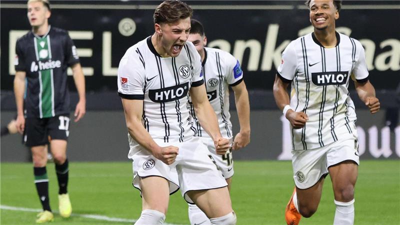 Lukas Petkov erzielt das 1:0 und war mit bester Mann auf dem Platz.