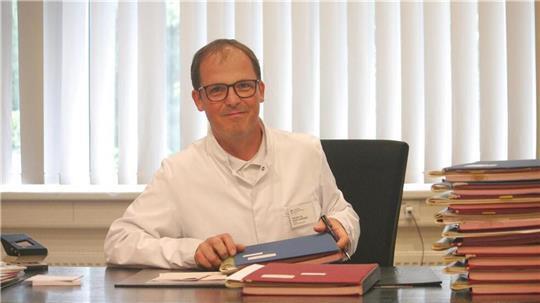 Lungenfacharzt Dr. David Heigener im Diako.