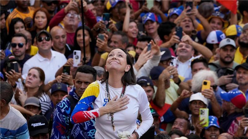 Venezuelas Eiserne Lady: Nobelpreis für María Corina Machado Machado muss sich seit langem verstecken