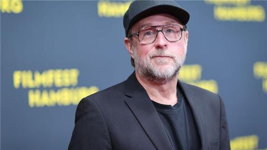 Mädel: Mit Brille schon mal ein Requisit mehr zum Spielen als die Kollegen. (Archivbild)