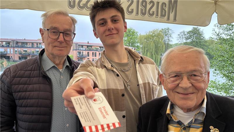 „Männer - traut Euch!“: Helmut Stein, Jakob Schröder und Reinhard Stupl liegt der Nottensdorfer Männergesangverein am Herzen.
