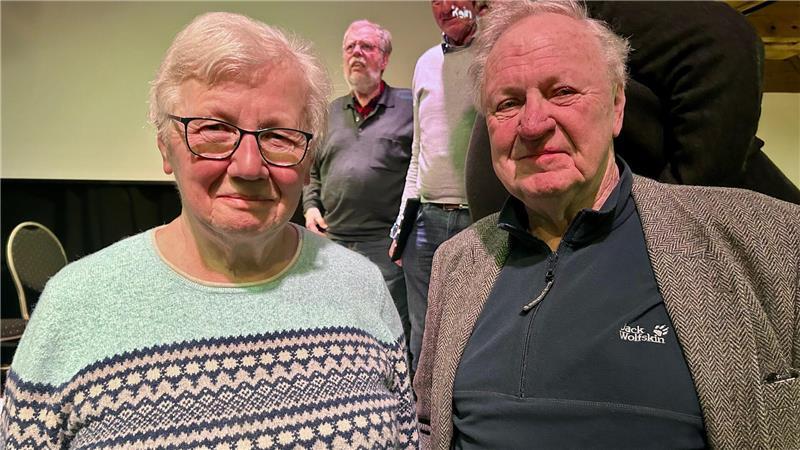 Magda Bartels und Bert Frisch erlebten die Flutkatastrophe vor 50 Jahren in Hüll.