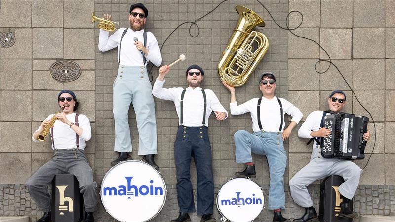 Mahoin sind eines der größten Highlights des Kehdinger Kultursommers. Ihr Konzert in der Kulturscheune ist am 5. Juni.