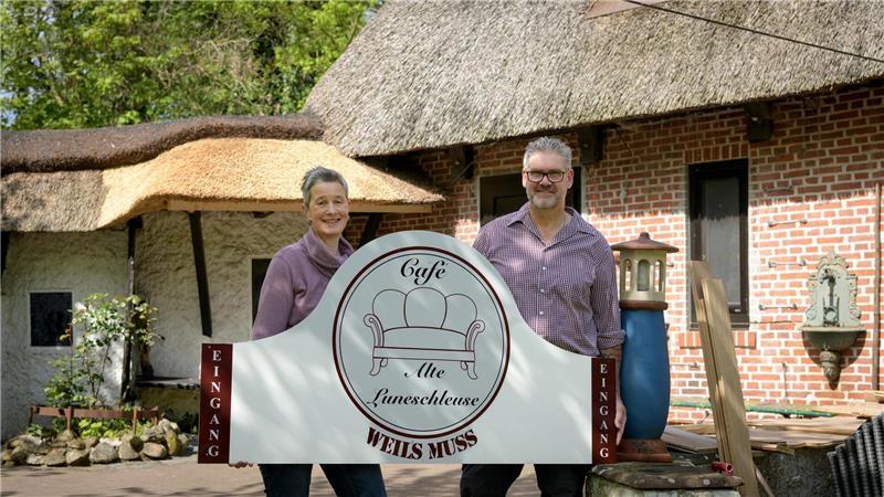 Mai 2024: Sandra und Eric Pallentin starten mit neuem Konzept in der „Alten Luneschleuse“. Nun erwägen sie, zu verkaufen.