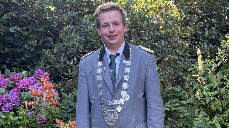Malte Hagenah regiert in Groß Sterneberg – Verein spürt Corona-Folgen Malte Hagenah regiert jetzt in Groß Sterneberg.