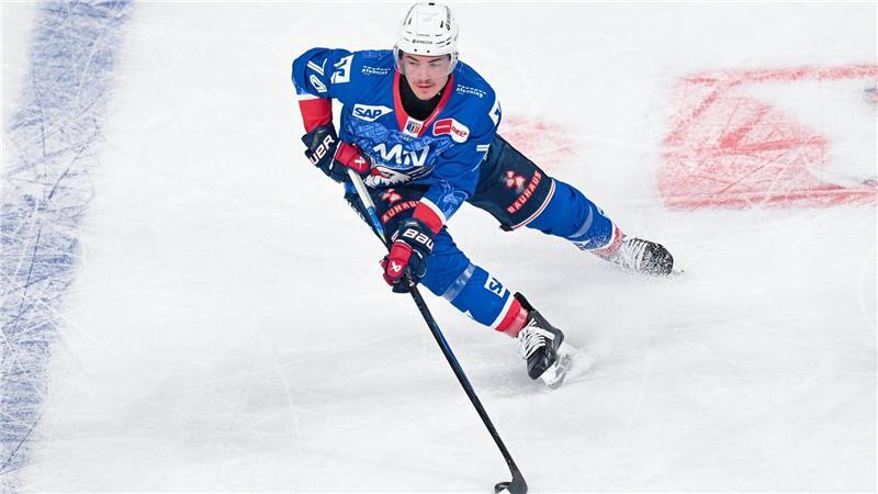 Mannheims Justin Schütz sorgte mit einem kuriosen Treffer für die Entscheidung in München.