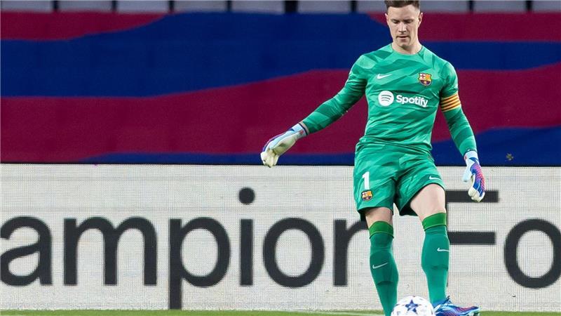 Entspannung im Streit mit Barça: Ter Stegen wieder Kapitän Marc-André ter Stegen hat nach seiner Rückenoperation faktisch den Weg für den Einsatz seines Konkurrenten Joan García beim FC Barcelona freigemacht.