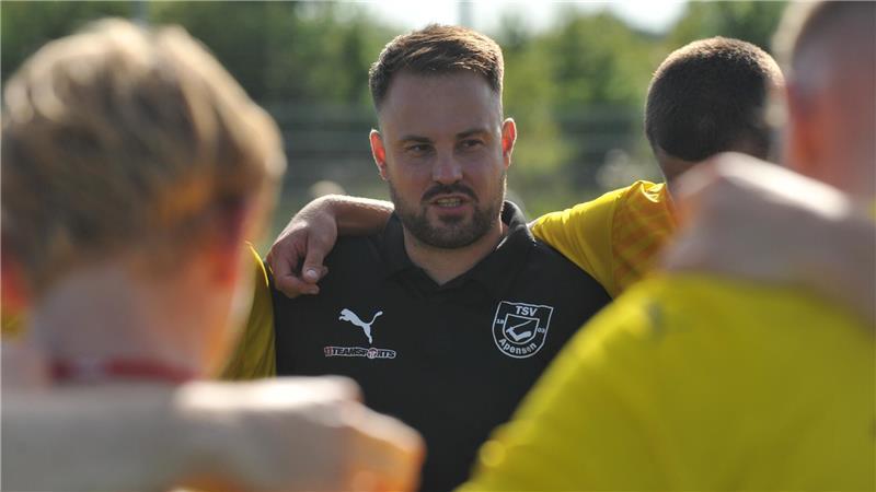 Marco Dierks, Trainer des TSV Apensen.