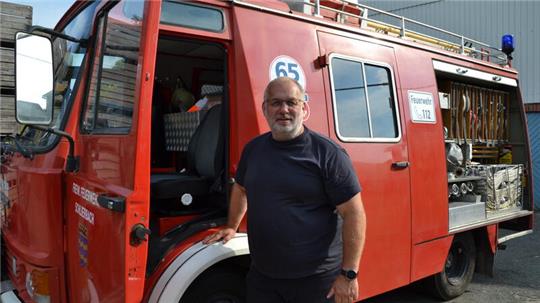 Marcus Friedrich vor seinem Magirus Deutz aus 1982.
