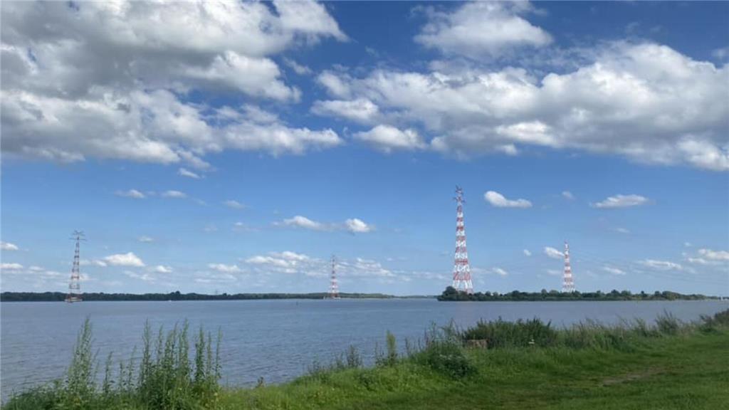 Maren war zum Fotografieren an der Elbe unterwegs.