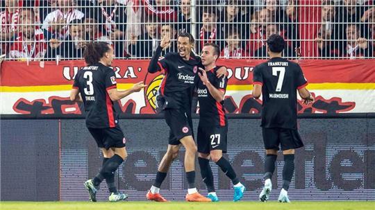 Mario Götze trifft zum ersten Mal für Eintracht Frankfurt seit dem 17. März. 