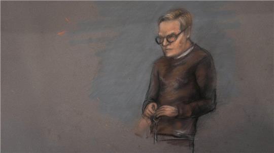 Marius Borg Høiby (29) wird unter anderem vorgeworfen, eine Frau vergewaltigt zu haben, während sie sich wegen Schlafes oder Rausches nicht zur Wehr setzen konnte.