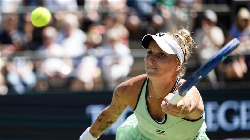 Wieder kein Rasentitel: Sabalenka verpasst Finale in Berlin Marketa Vondrousova fühlt sich wohl auf Rasen.
