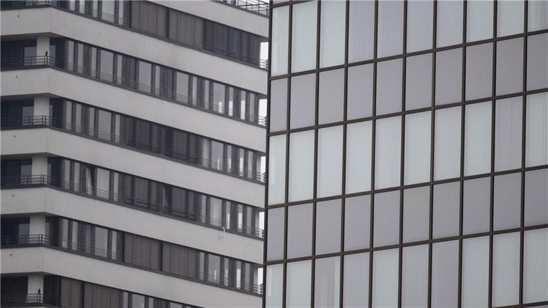 Deutlichster Anstieg fauler Kredite bei deutschen Banken Markt für Gewerbeimmobilien unter Druck. (Symbolbild)