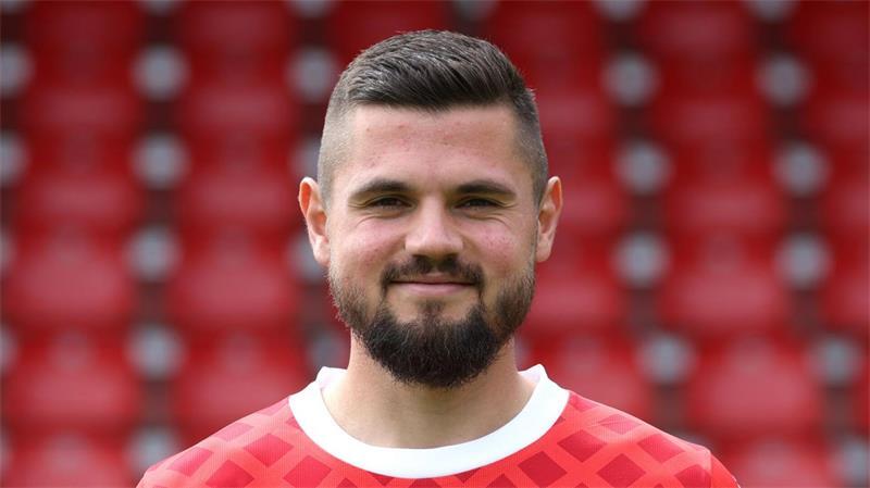 Einschulung: Bekannte Gesichter aus dem Kreis Stade erinnern sich Marnon Busch heute.