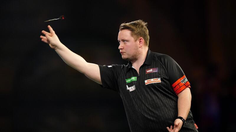 „Scheiße gespielt“: Deutsches Darts-Duo bei WM raus Martin Schindler musste sich dem Engländer Scott Williams geschlagen geben.