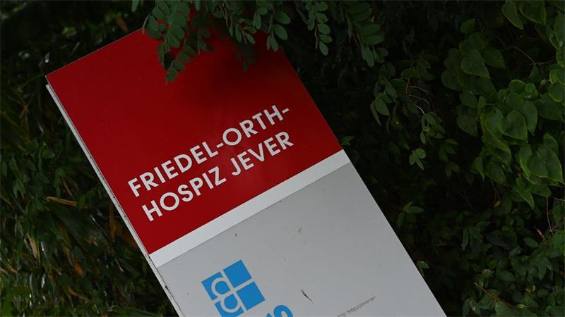 Kündigung wegen AfD-Kandidatur - Wie geht es weiter? Martina Müller arbeitete nach eigenen Angaben als Verwaltungsfachkraft in einem Hospiz in Jever. (Archivbild)