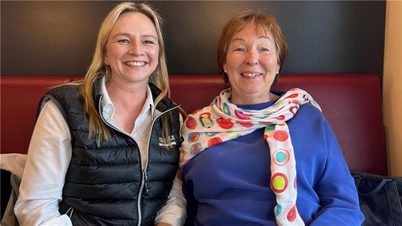 Von Kaufmannsehre, Wagenrennen im Laden und Eis für ein paar Groschen Martina Tiedemann und ihre Schwiegermutter Margret Meyer.