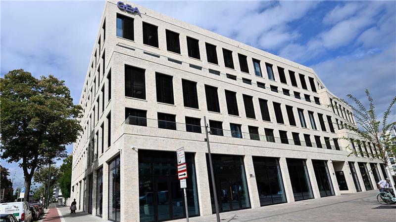 Anlagenbauer Gea schraubt Ziele nach oben Maschinenbauer Gea: Unternehmenszentrale in Düsseldorf. (Archivbild)