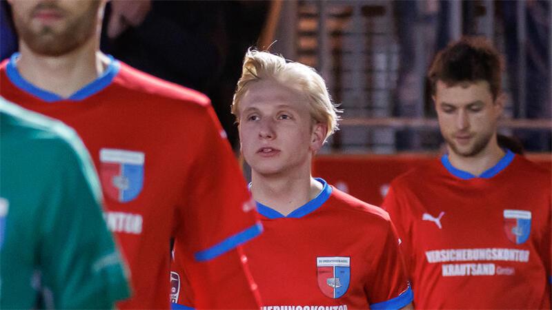 Matti Cebulla stand gegen den HSV in der Startelf. Er vertrat den verletzten Jannes Elfers.