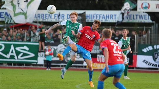Matti Steinmann zieht im Mittelfeld die Fäden, kann aber auch rustikal.