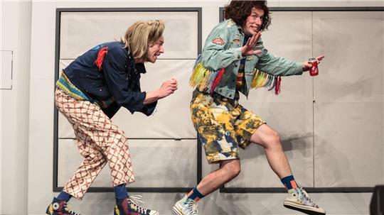 Max & Moritz schleichen sich für ihren nächsten Streich an