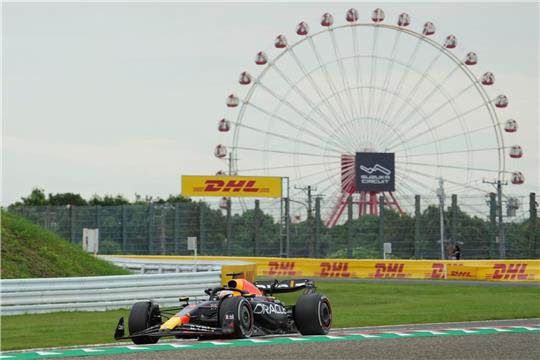 Max Verstappen beim Training in Suzuka.