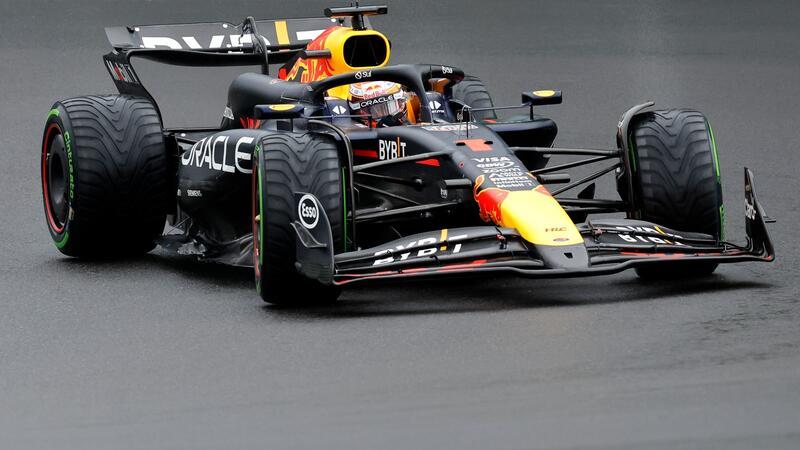 Ohne „Knigge-Kurs“: Verstappen in blendender Laune Max Verstappen erhält eine Startplatzstrafe.