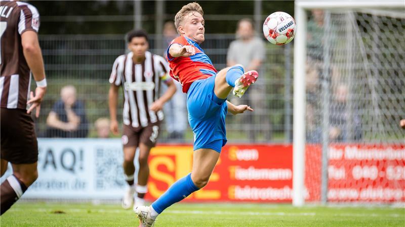 Maximilian Geißen reißt sich das Kreuzband.