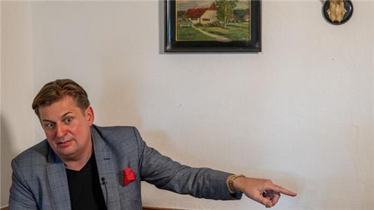 Maximilian Krah bei einer Veranstaltung in Bayern.