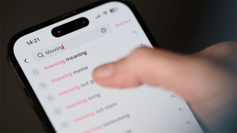 „Maxxing“ kursiert seit einer Weile auf Plattformen wie TikTok und Instagram. (Symbolbild)
