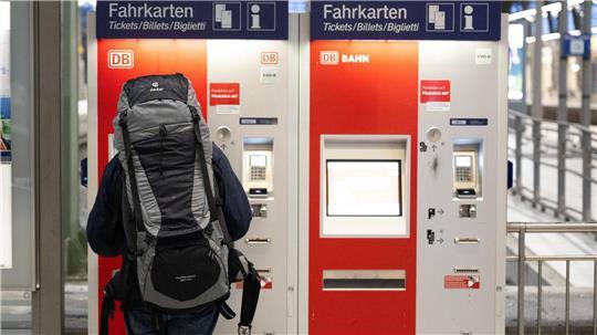 Mechanismus soll Preis für D-Ticket regeln (Archivbild).