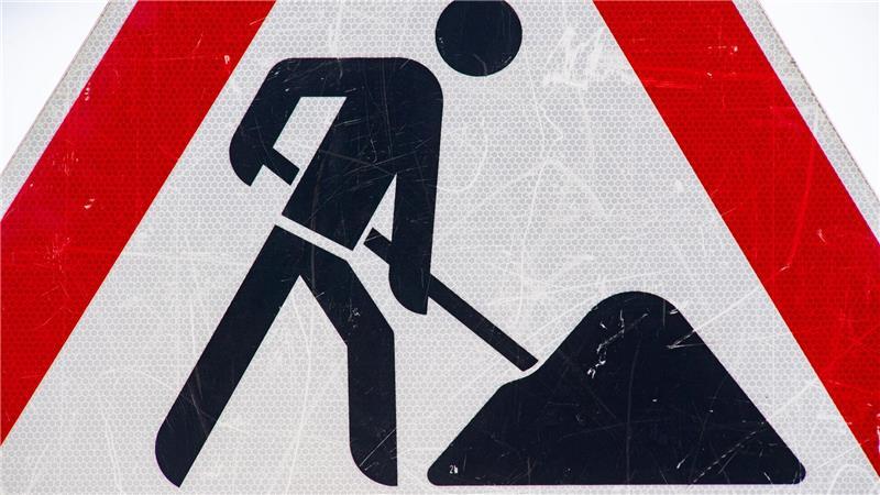 Mehr Geld für Straßen und Brücken stößt auf große Zustimmung in Deutschland. (Symbolbild)