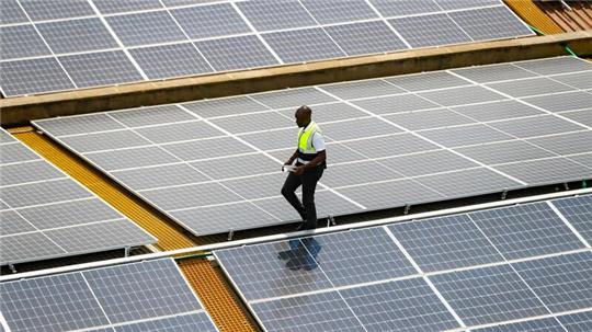 Mehr Strom aus Photovoltaik: Die Erneuerbaren Energien werden den Energiemarkt in den kommenden Jahren verändern.